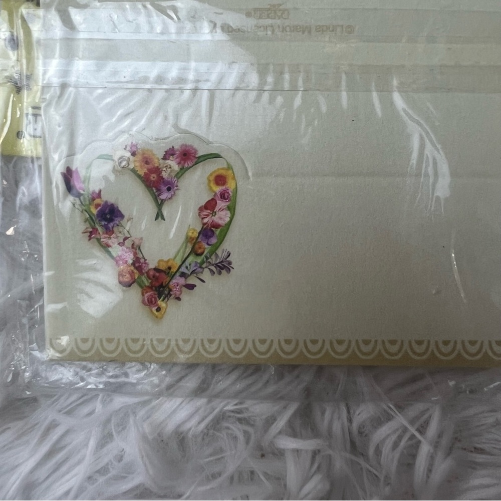 Bridal Shower, Garden Party, Baby Shower Floral Placecards with Heart Design